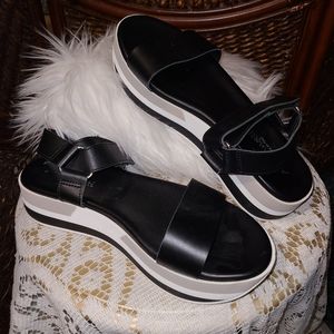 A. Giannetti Block Platform Sandals